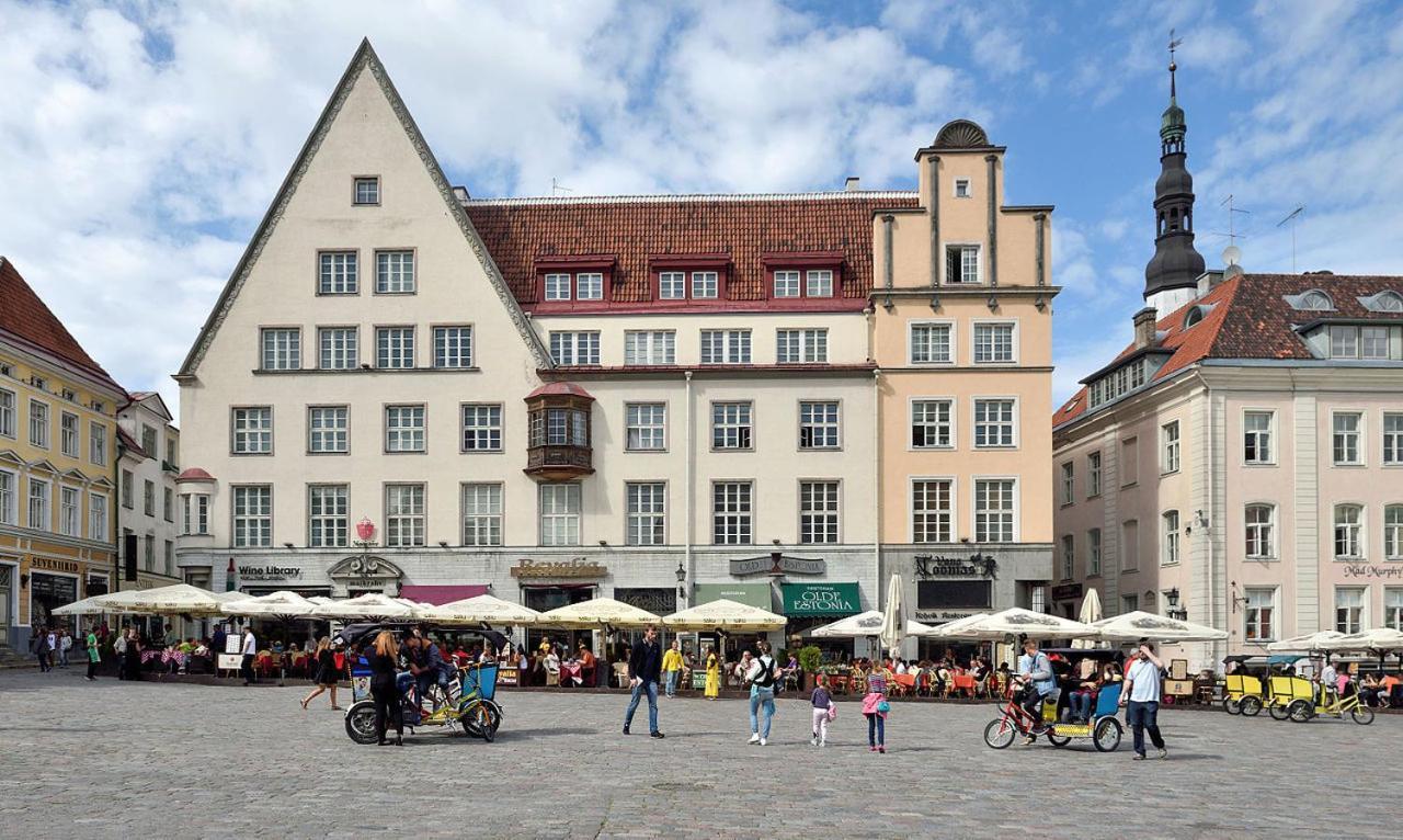 Tallinn City Apartments Old Town Square Dış mekan fotoğraf